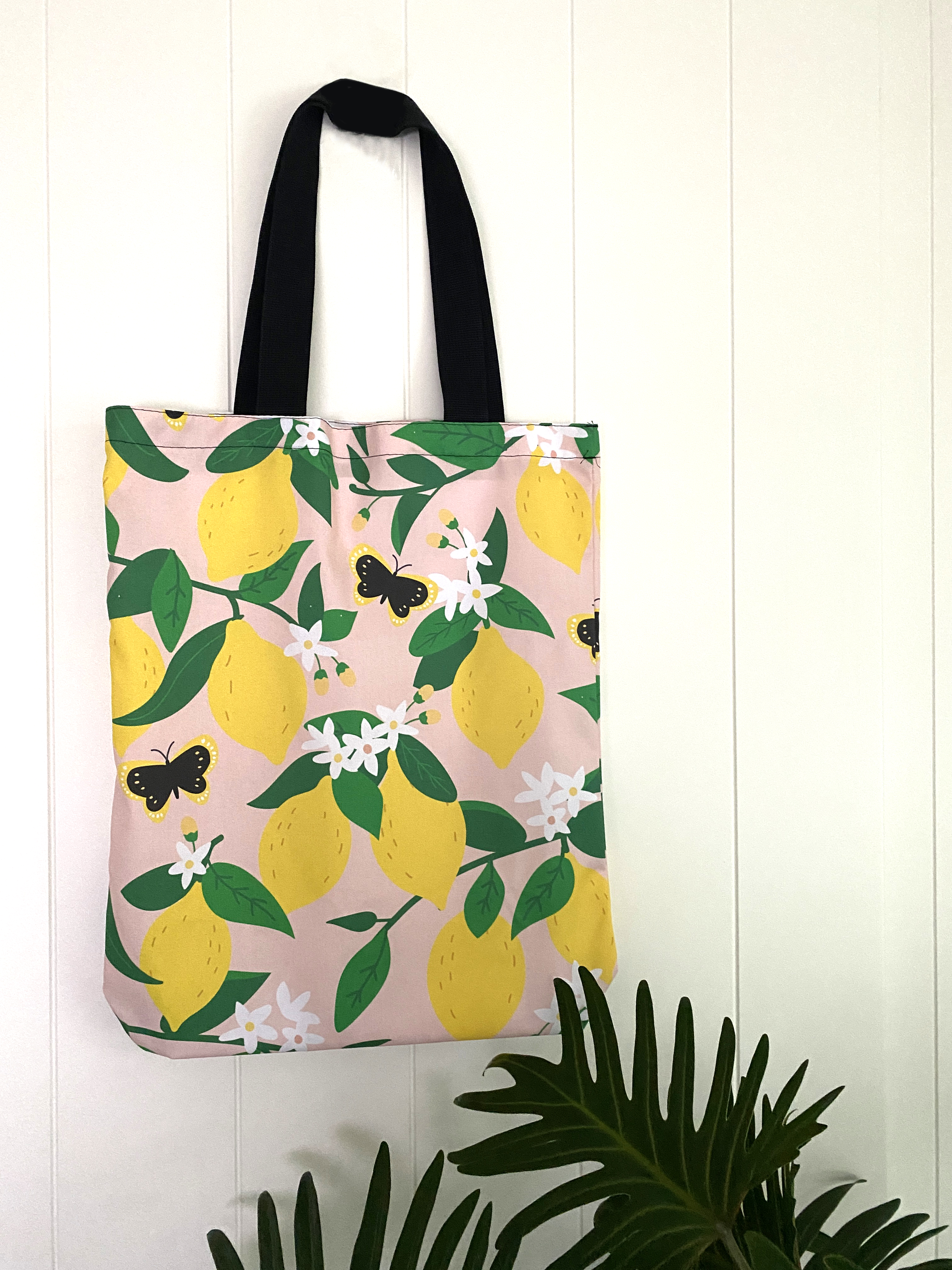 Patroon, ontwerp, illustratie, groente, duurzaamheid, CVD, Rotterdam, Mangoa, design, huisstijl, grafisch ontwerp, tas